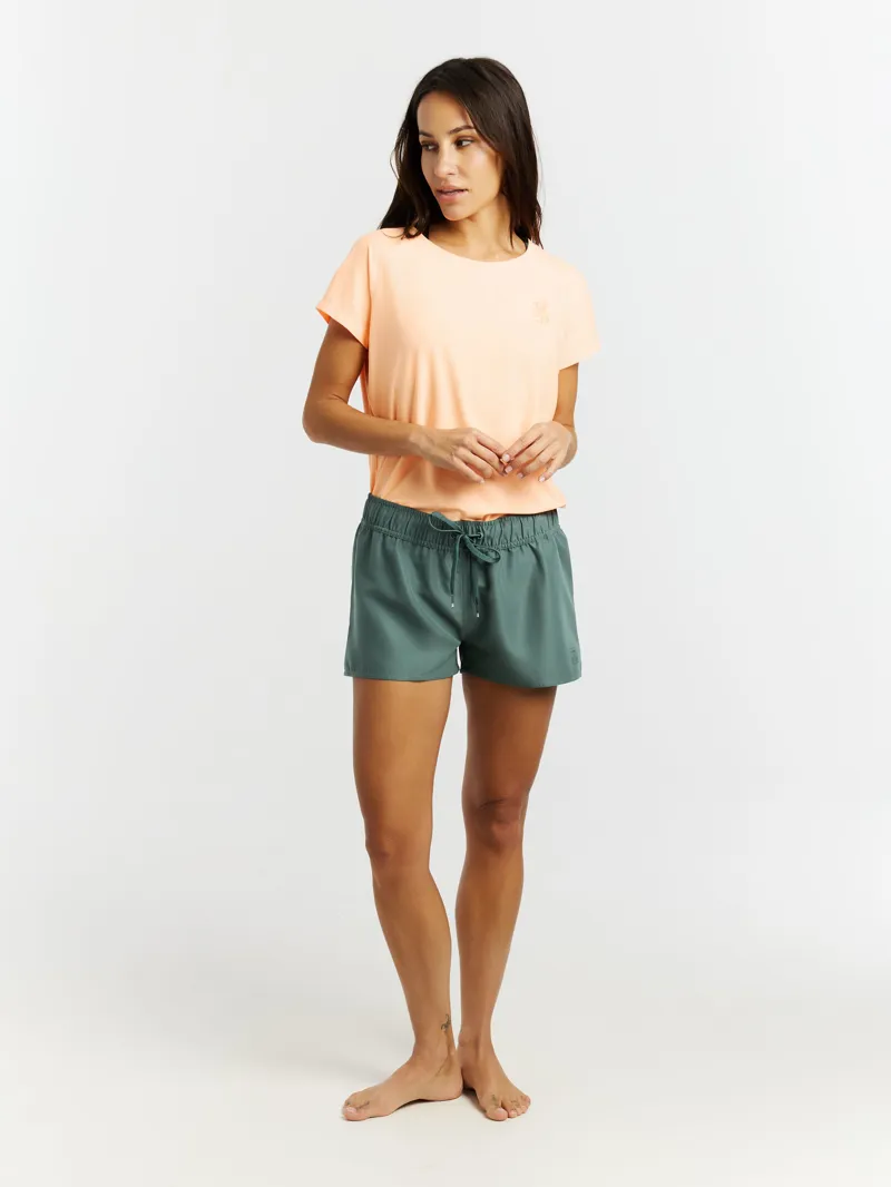 Protest PRTEvi Beachshorts Laurel Green