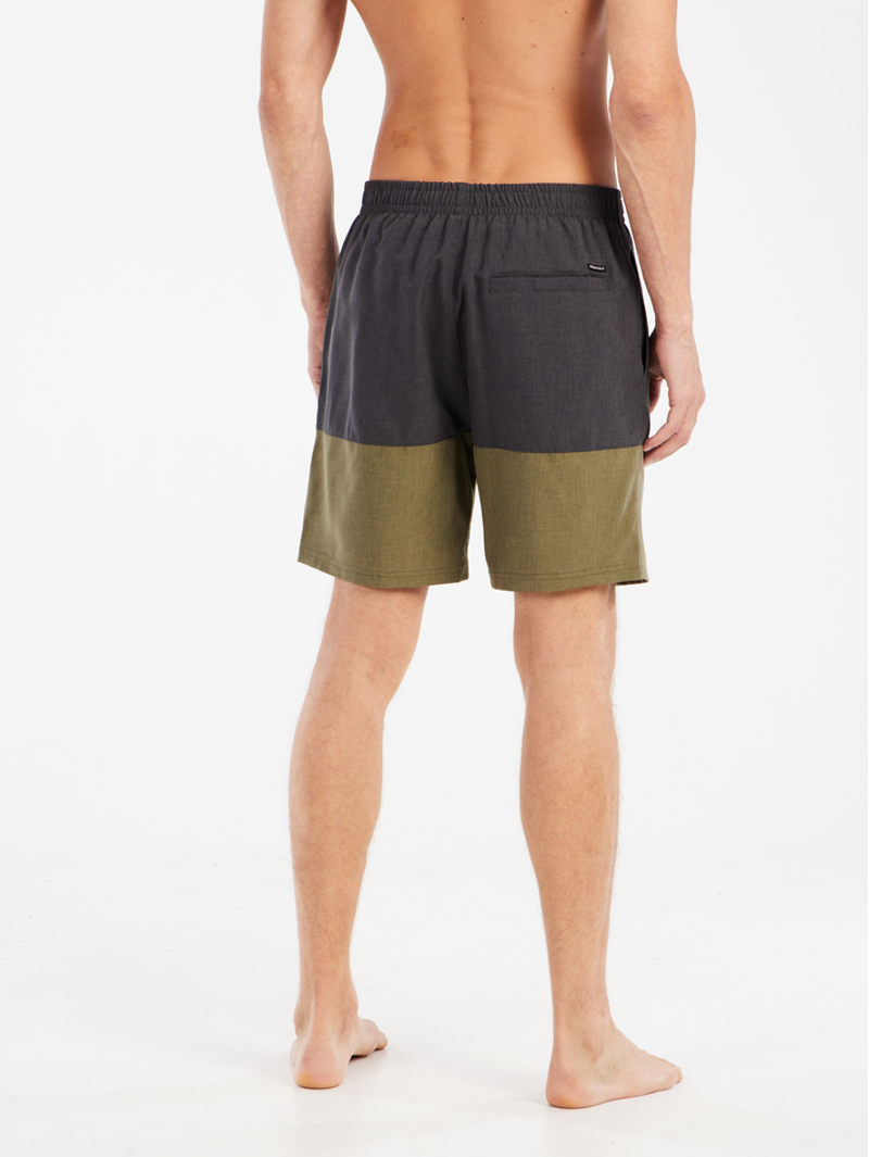 Protest PRTFreddie Beachshorts Camo Green-4