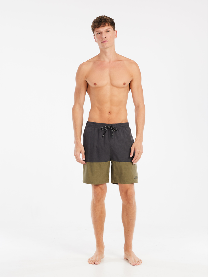 Protest PRTFreddie Beachshorts Camo Green-2