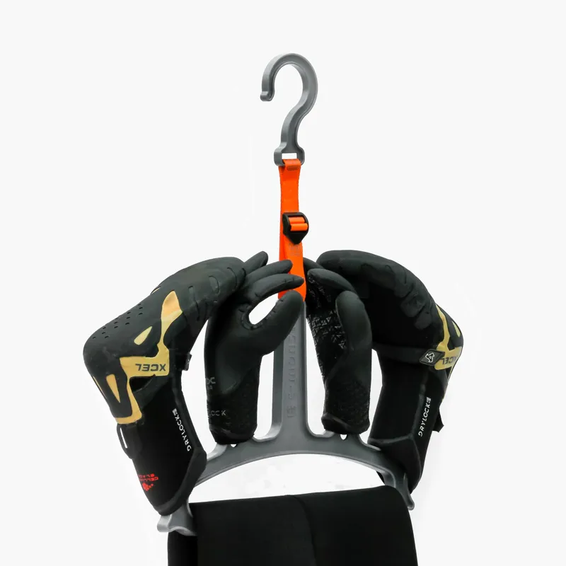 C-Monsta Wetsuit Hanger-5