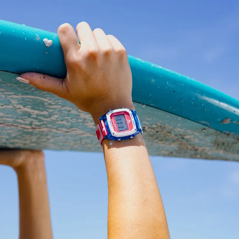 Freestyle Shark Watch Classic Clip Fins and Tails-1