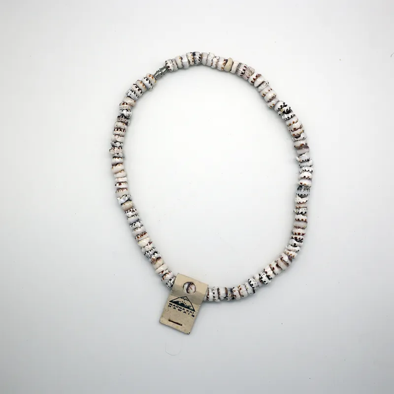 Hawaii Necklace Shells