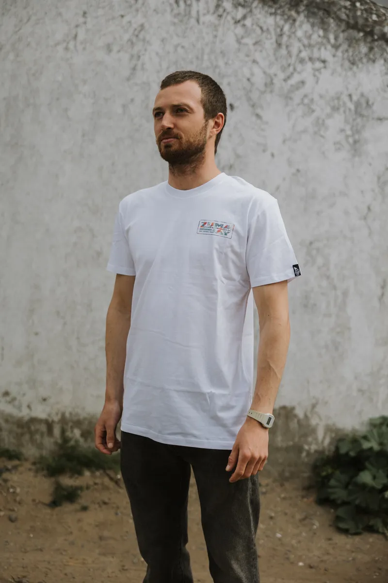 Zuma Jay House Hibiscus Tee White-1