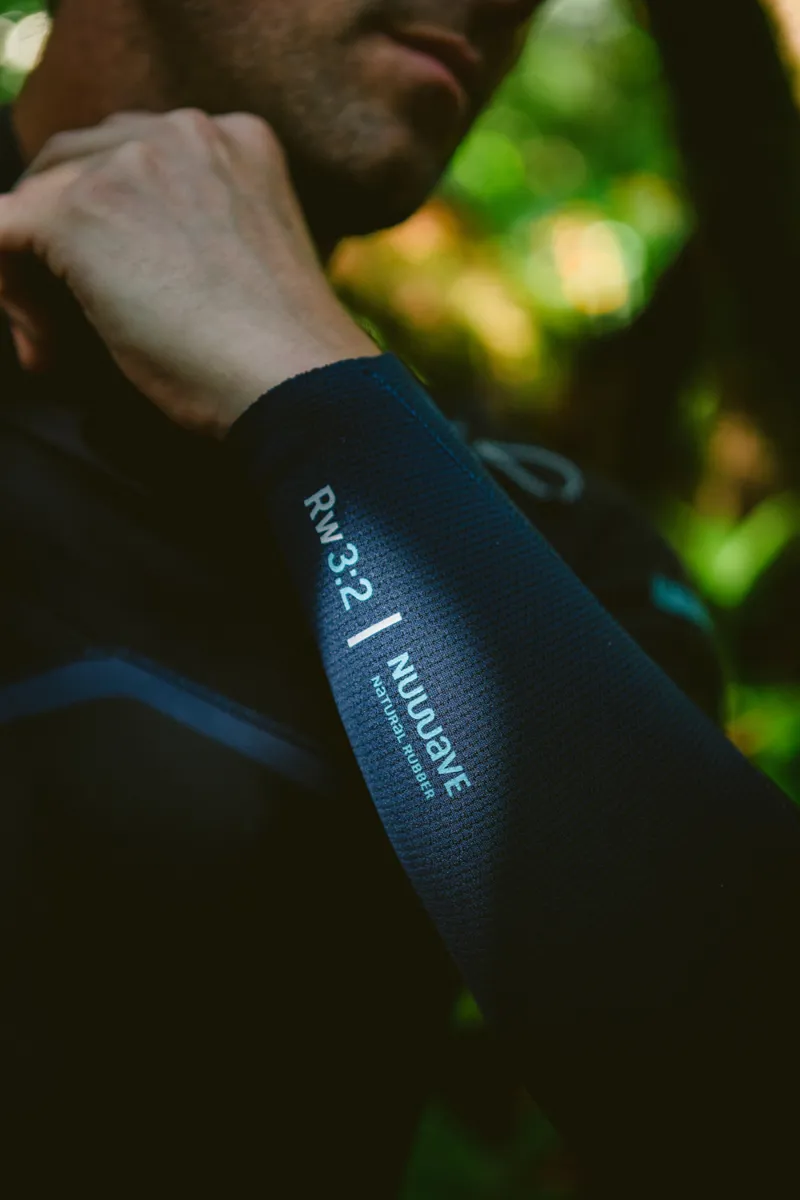 C-Skins Mens NuWave Rewired 3/2 Chest Zip Wetsuit Black-4