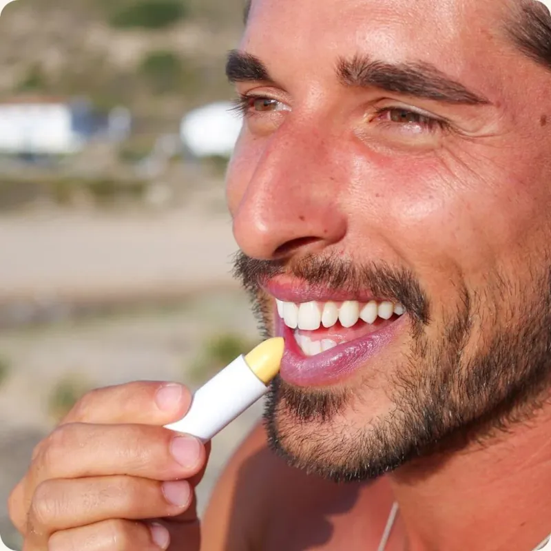 SunTribe Zinc Lipbalm SPF50-2