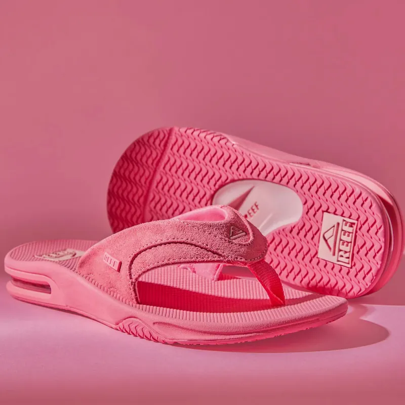 Reef Womens Fanning Strawberry Suede Flips Flops-1