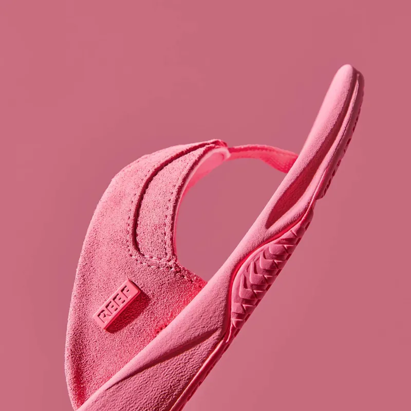 Reef Womens Fanning Strawberry Suede Flips Flops-3