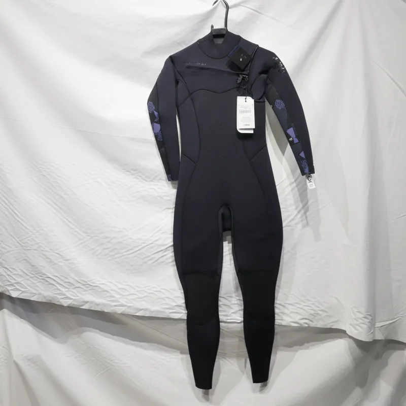 SAMPLE Solace 4/3 Chest Zip UK6