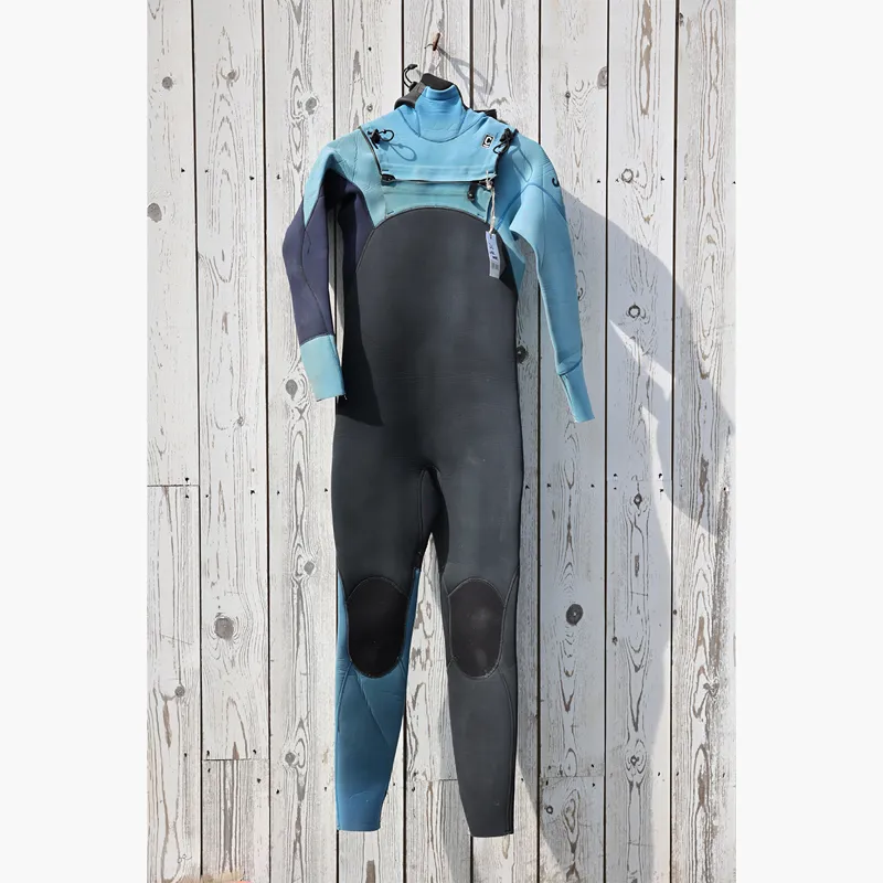 Second Hand Jnr C-Skins Session 5/4 Hooded 3XL