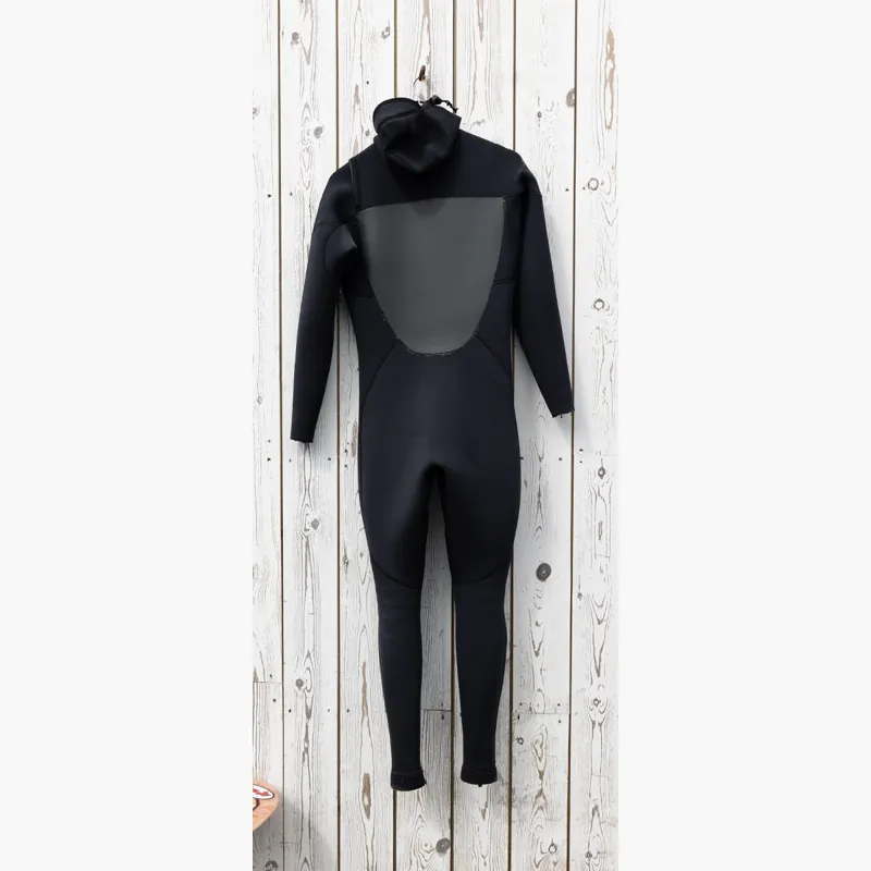 Second Hand Needessentials 5/4 Hooded L-1