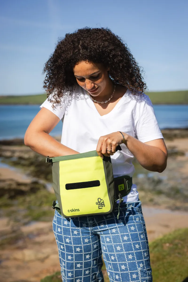 C-Skins Session Dry Bag Waist Pack 2L Flash Green-5