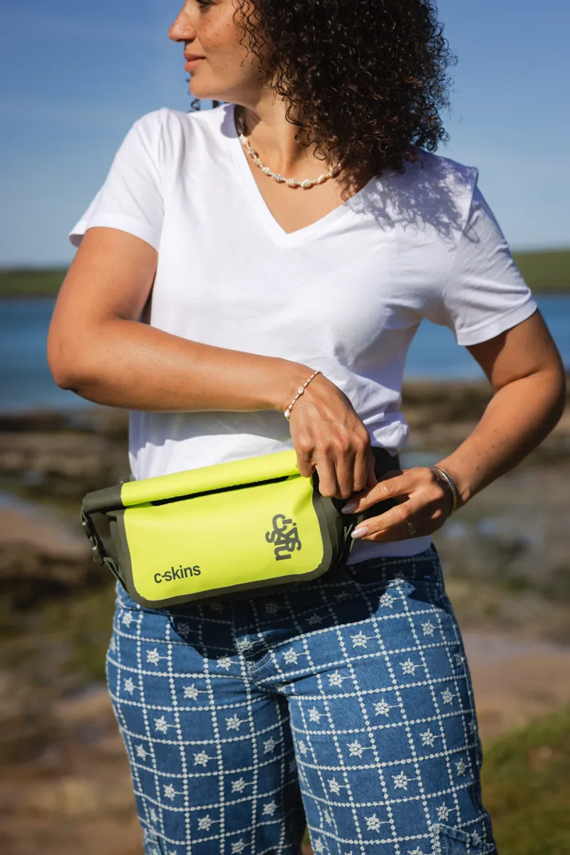 C-Skins Session Dry Bag Waist Pack 2L Flash Green-8