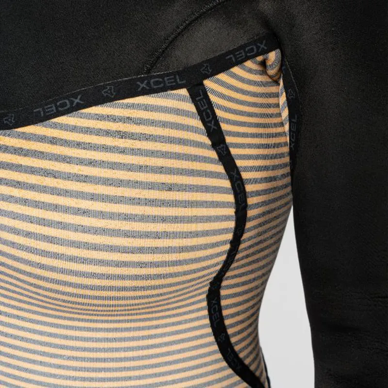 Xcel Womens Comp+ 5/4 Hooded Wetsuit Black-4