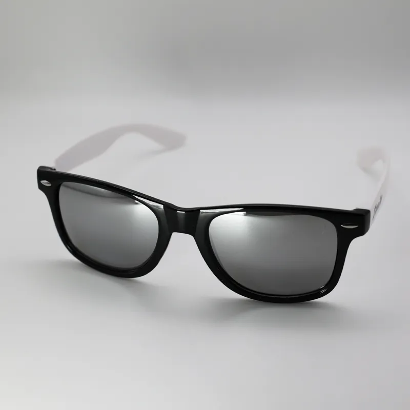 Zuma Jay Wayfarer Sunglasses Black/White