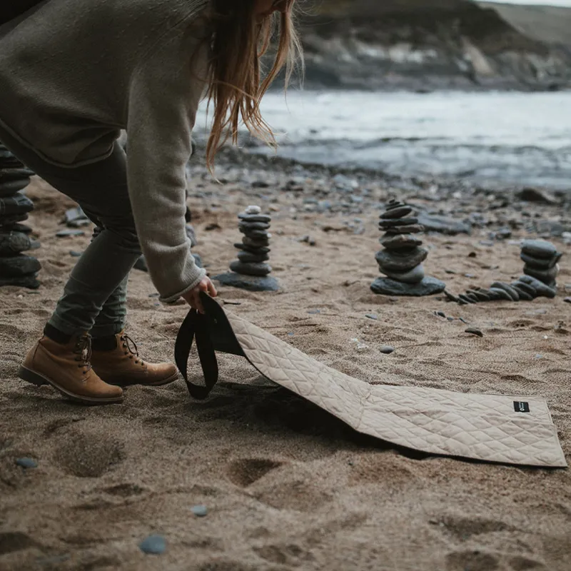 Rooted Ocean Adventure Blanket Green-2