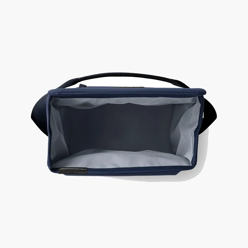 YETI Daytrip 6L Lunch Bag - Classic Navy-4
